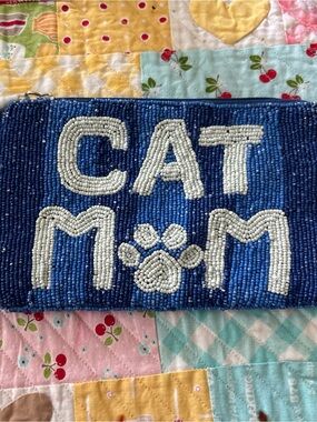 Viral Handcrafted Made In India Beaded Cat Mom Zipper Travel Pouch Glass Bead
